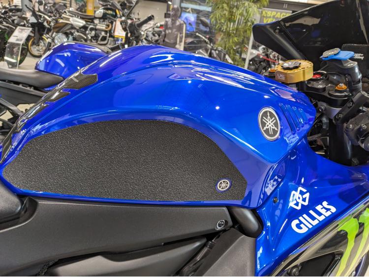 YAMAHA YZF-R7 PISTE TOUTES OPTIONS 