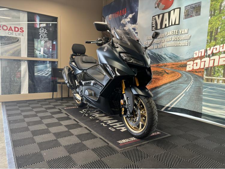 YAMAHA TMAX 560 TECH MAX