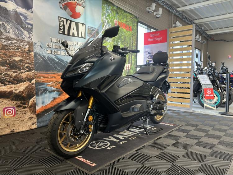 YAMAHA TMAX 560 TECH MAX