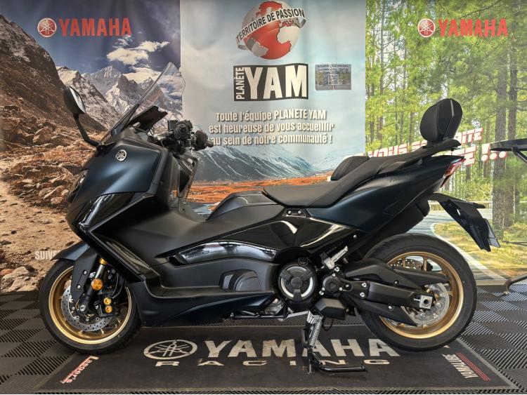 YAMAHA TMAX 560 TECH MAX