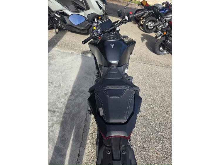 YAMAHA MT-09  Y-AMT