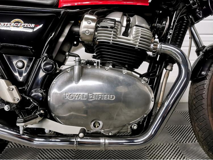 ROYAL ENFIELD INTERCEPTOR 650 - 1ere main - Eligible A2 