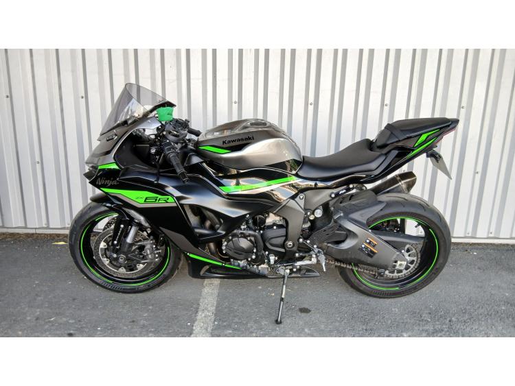 KAWASAKI ZX-6R 636