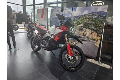 DUCATI DESERT X RALLY