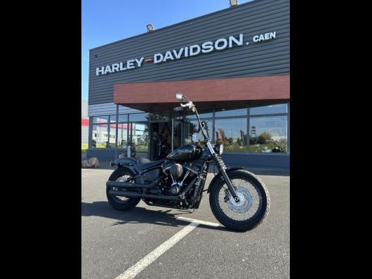 HARLEY-DAVIDSON SOFTAIL STREET BOB 1745