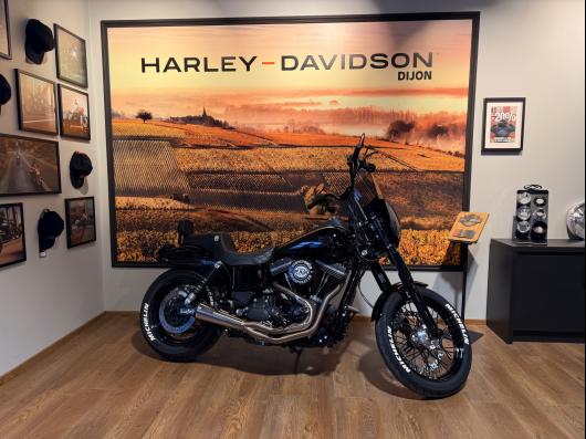 HARLEY-DAVIDSON DYNA STREET BOB 1690