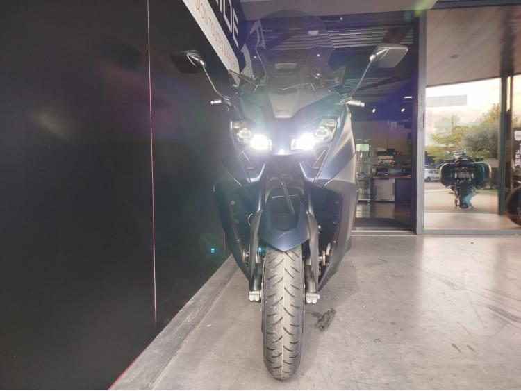 YAMAHA XP T-MAX 560