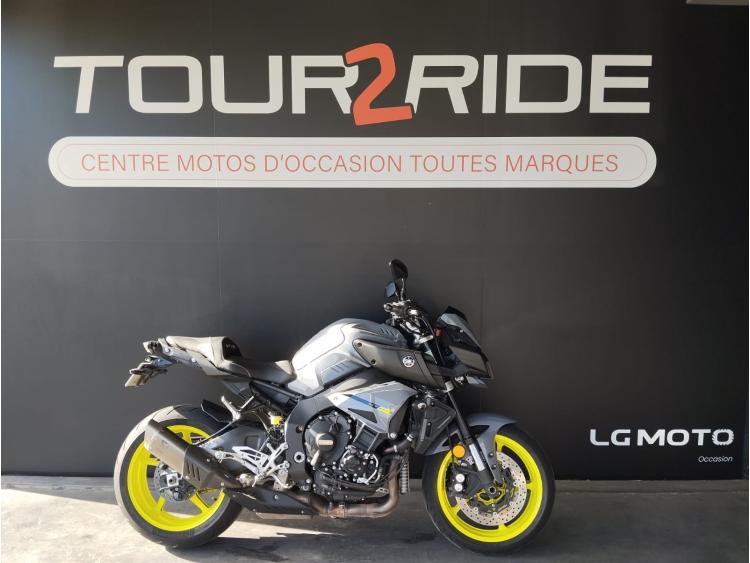 YAMAHA MT-10 MT10 - 1er main - Suivi Yamaha complet