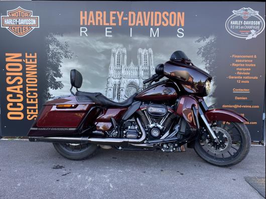 HARLEY-DAVIDSON TOURING STREET GLIDE 1923 CVO 