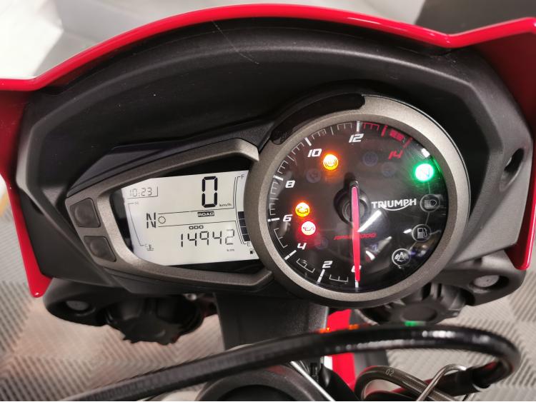 TRIUMPH STREET TRIPLE 660 S A2 - 660S 
