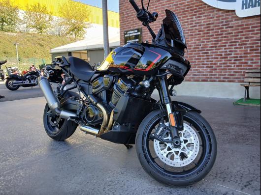 HARLEY-DAVIDSON ADVENTURE PAN AMERICA 1250 ST