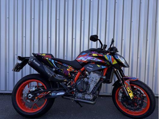 KTM 890 DUKE R