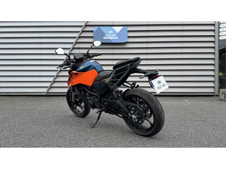KTM 125 DUKE ABS