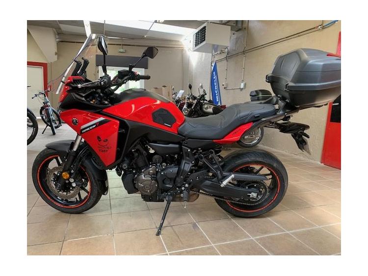 YAMAHA TRACER 7