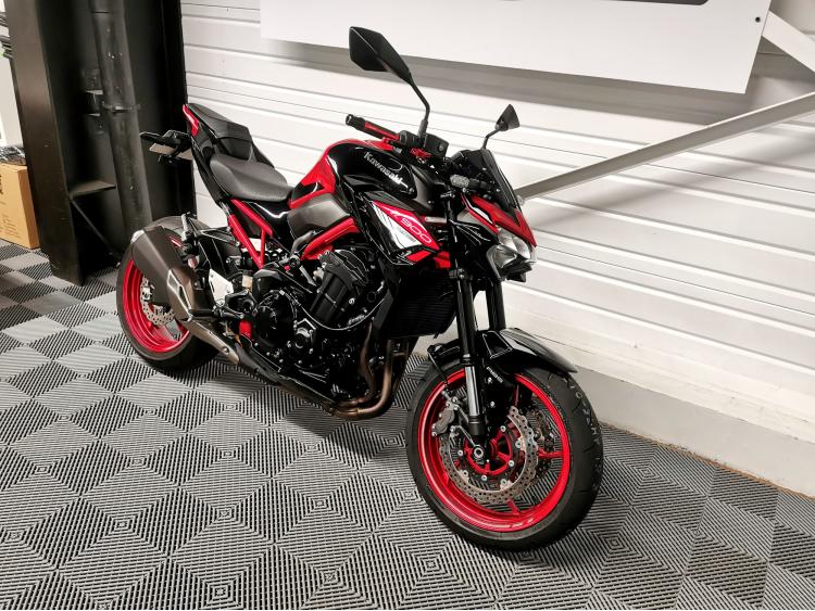 KAWASAKI Z 900 Z900 - Eligible au permis A2 