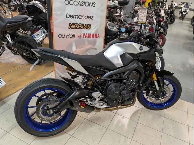 YAMAHA MT-09 SP