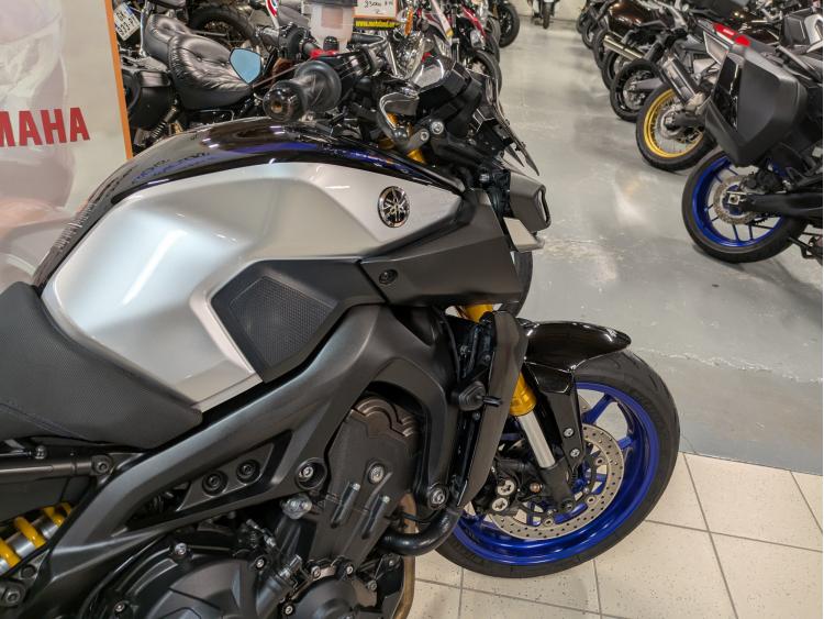 YAMAHA MT-09 SP