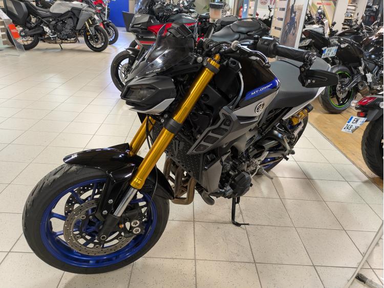 YAMAHA MT-09 SP
