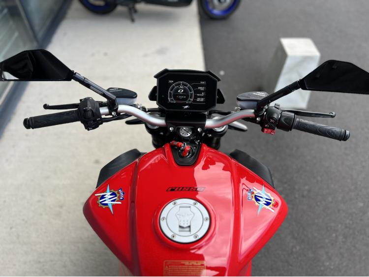 MV AGUSTA BRUTALE 800 R - A2