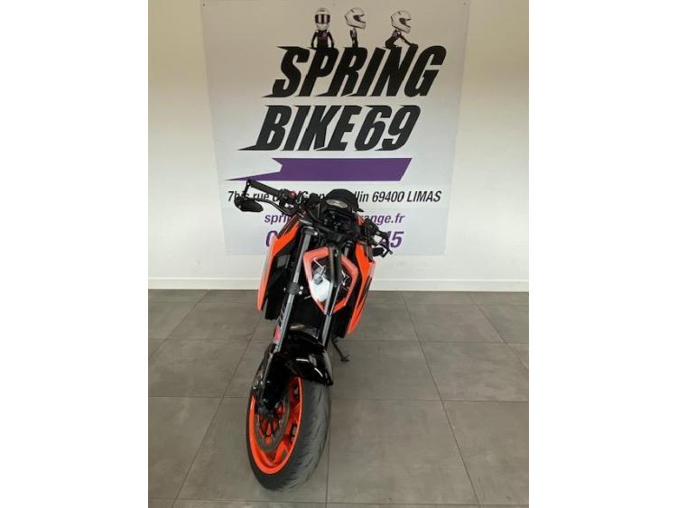 KTM 1290 SUPER DUKE R