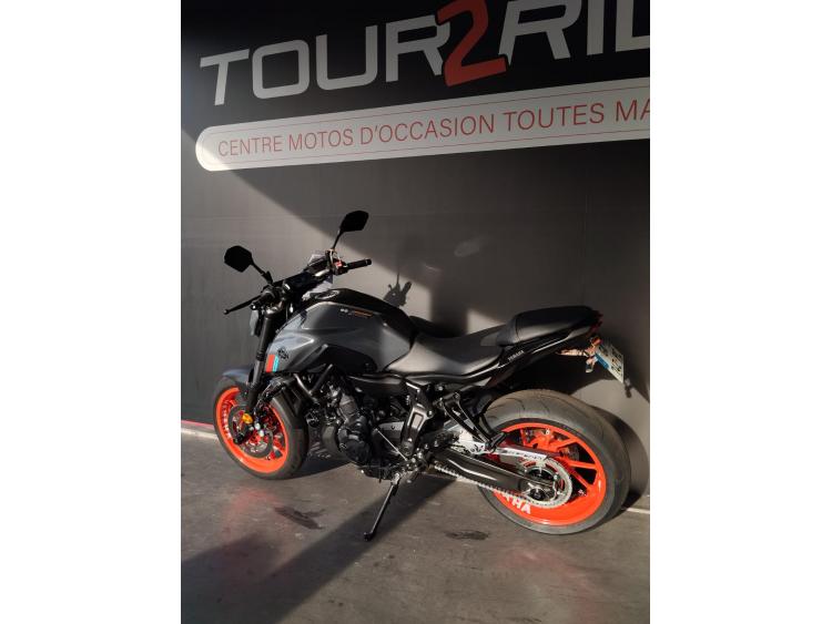 YAMAHA MT-07 (47.5CV)