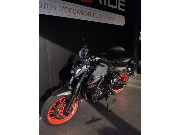 YAMAHA MT-07 (47.5CV)