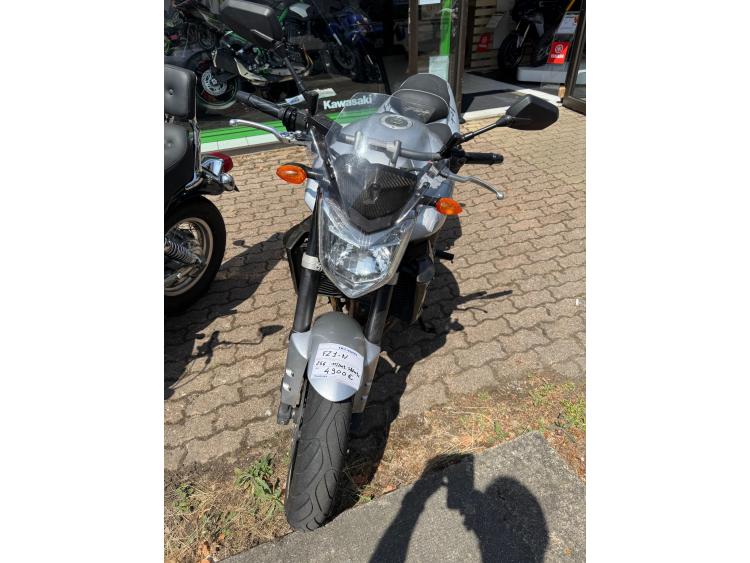 YAMAHA FZ1