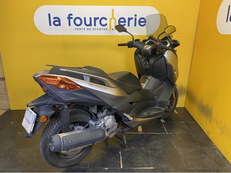 YAMAHA X-MAX 125 / XMAX 125