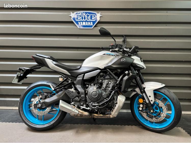 YAMAHA MT 07 2025 - Livraison