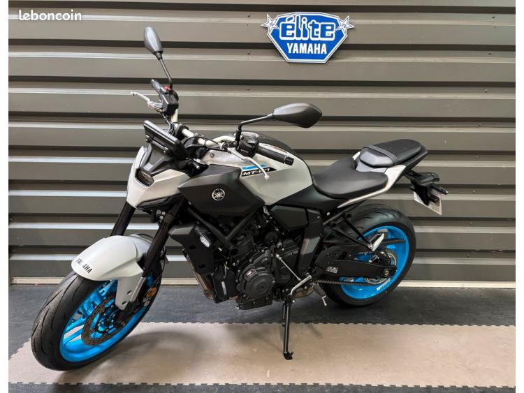 YAMAHA MT 07 2025 - Livraison