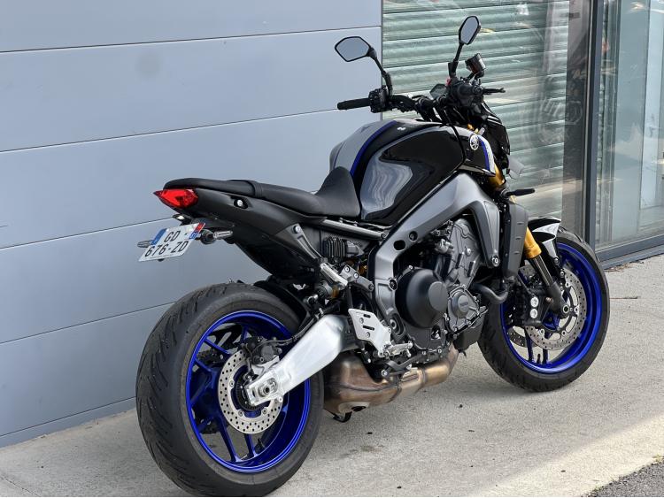 YAMAHA MT-09 SP