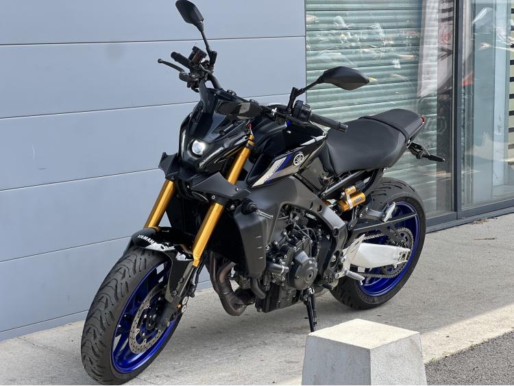 YAMAHA MT-09 SP