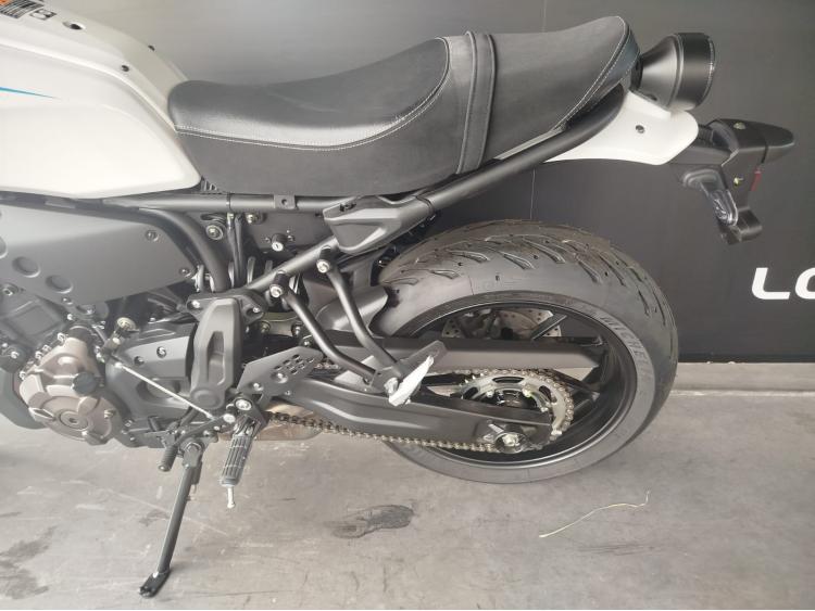 YAMAHA XSR 700 35KW (A2) - occasion neuve.