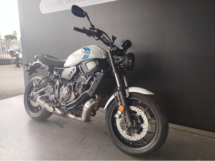 YAMAHA XSR 700 35KW (A2) - occasion neuve.