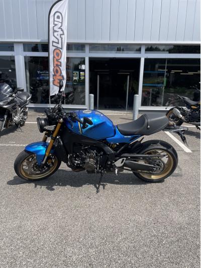 YAMAHA XSR 900 ABS