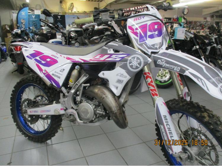 YAMAHA YZ 125