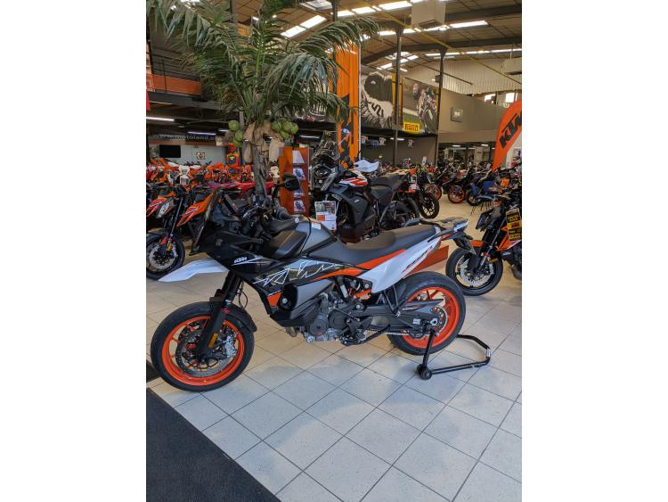 KTM 890 SMT