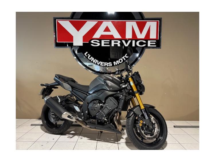 YAMAHA FZ8