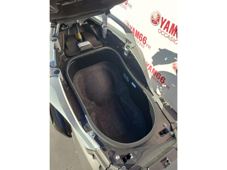 YAMAHA XP T-MAX 560 TECH MAX