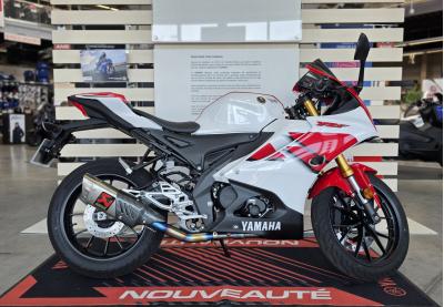 YAMAHA YZF-R125 70th ANNIVERSARY