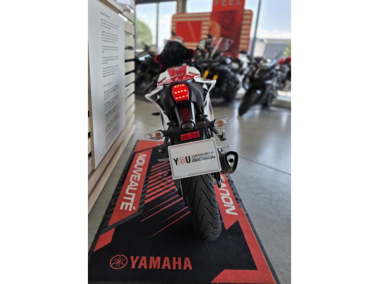 YAMAHA YZF-R125 70th ANNIVERSARY