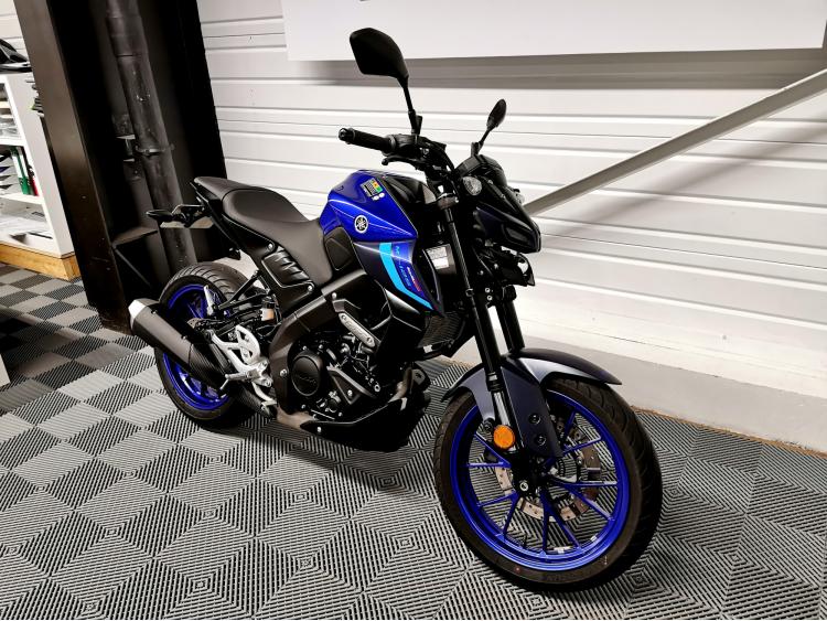 YAMAHA MT-125 MT125 - 1ère Main 