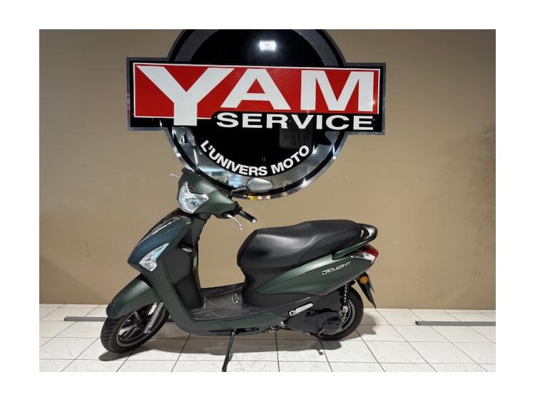 YAMAHA D'ELIGHT