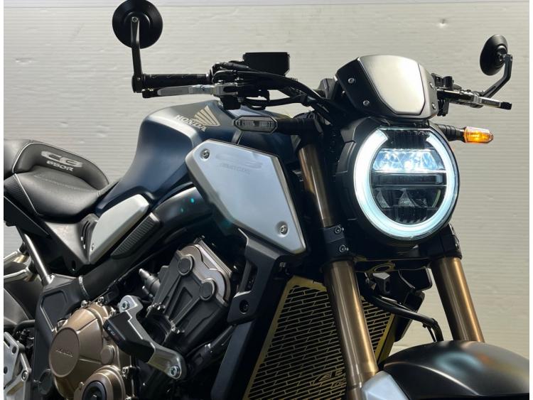 HONDA CB-650 R  35kW