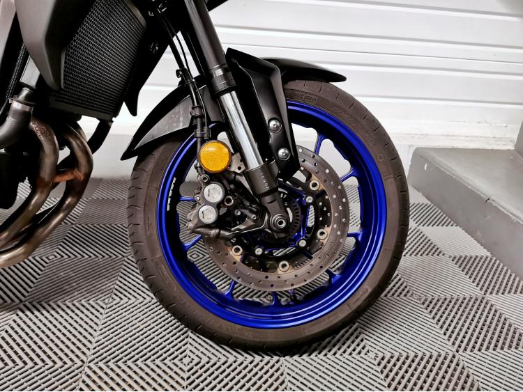 YAMAHA TRACER 900