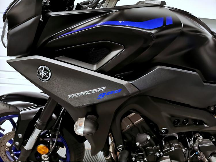 YAMAHA TRACER 900