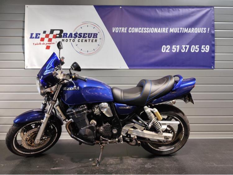 SUZUKI GSX 750 INAZUMA