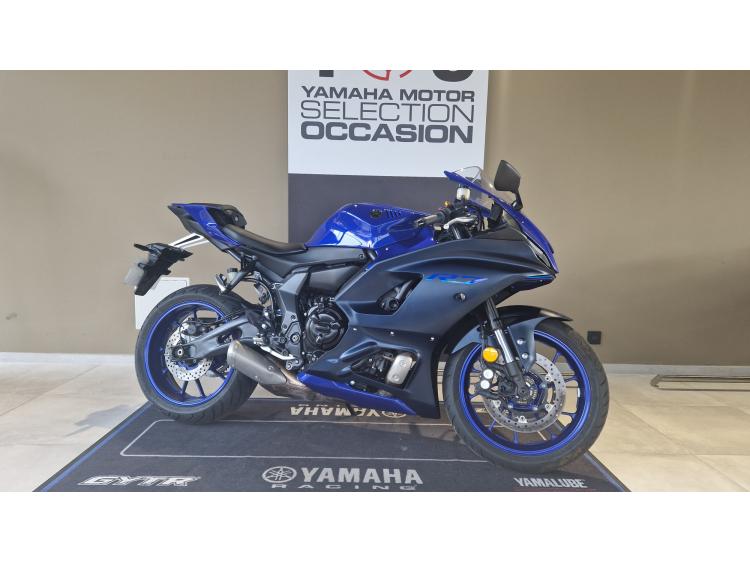 YAMAHA YZF-R7
