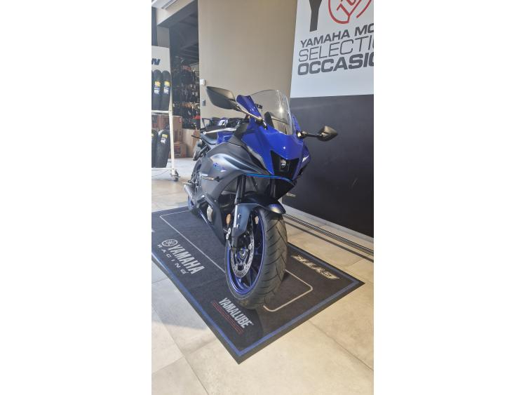 YAMAHA YZF-R7