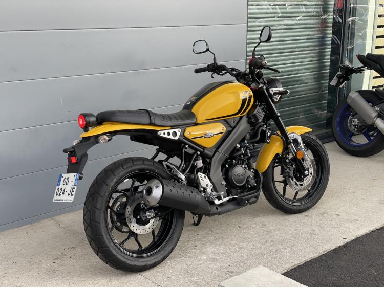 YAMAHA XSR 125